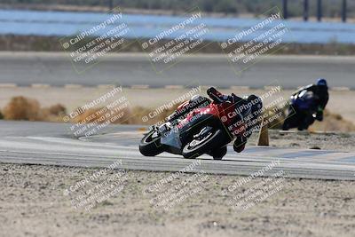 media/Nov-16-2025-Race Pace (Sun) [[8c5fa54630]]/Verified Riders/3-Turn 14 (1045am)/